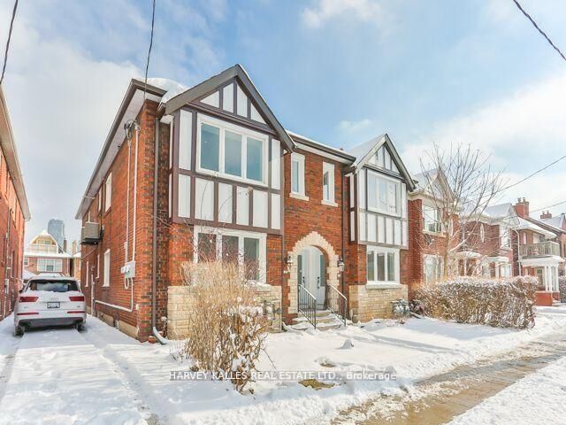 Property Photo:  989 Avenue Road Upper  ON M5P 2K9 