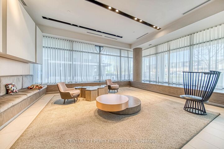 Property Photo:  128 Fairview Mall Drive 312  ON M2J 0E8 