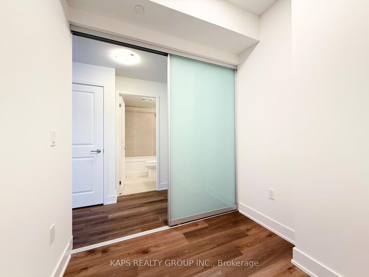 Property Photo:  115 Nipissing Road 908A  ON L9T 1R3 