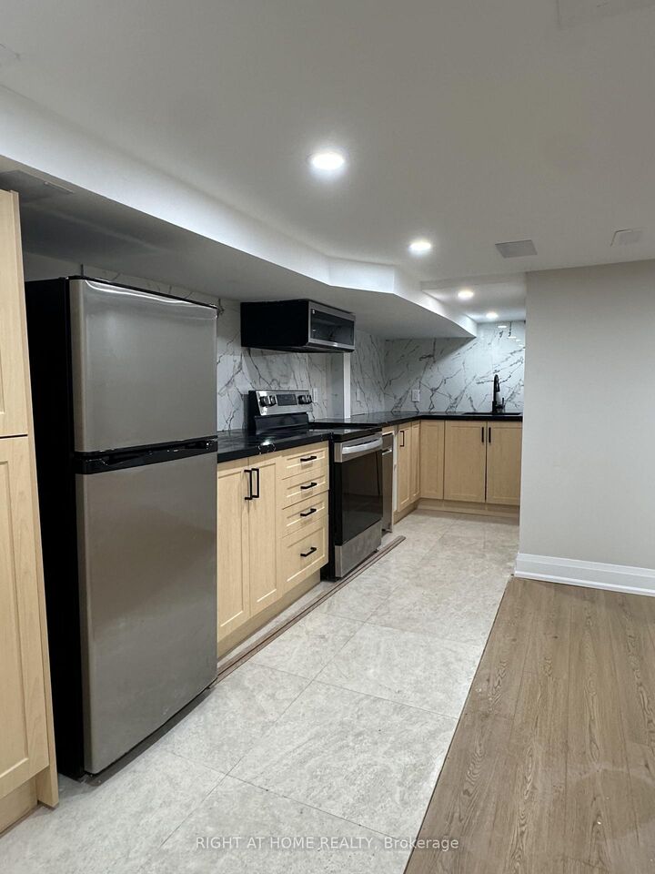 Property Photo: 16 Glenside Avenue ON M4L 2T5