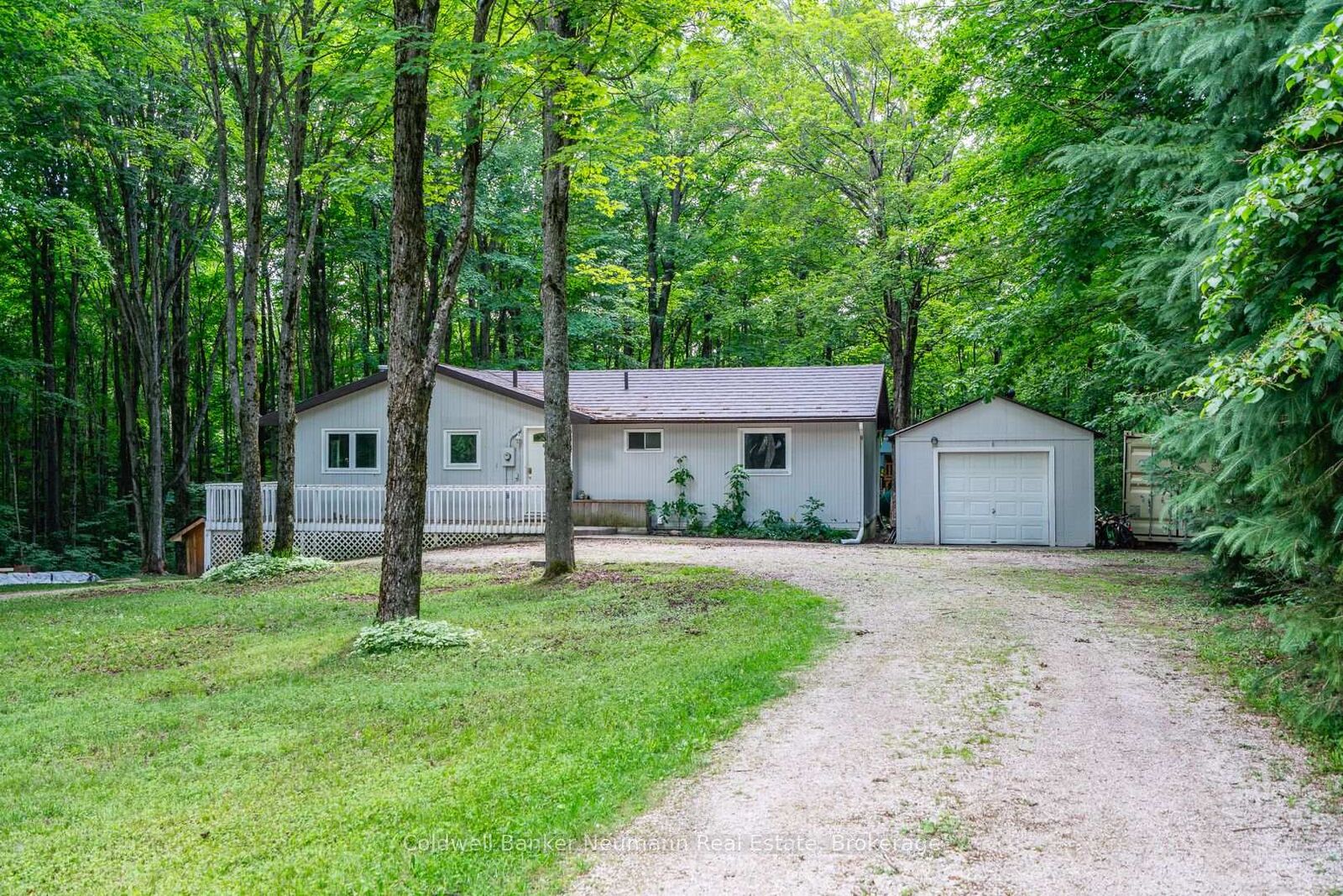 Property Photo:  574286 Sideroad 40 N/A  ON N0C 1H0 