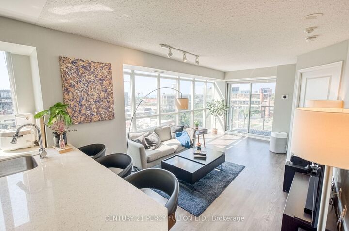 Property Photo:  125 Western Battery Road 1010  ON M6K 3R8 
