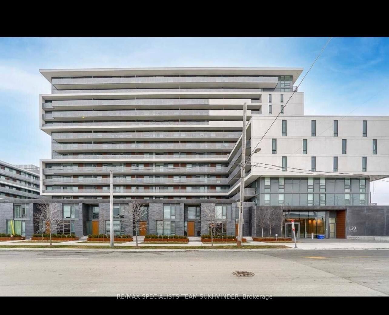 Property Photo: 120 Varna Drive 321 ON M6A 0B3