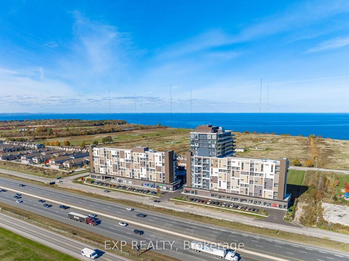 Property Photo:  550 North Service Road 707  ON L3M 4E8 