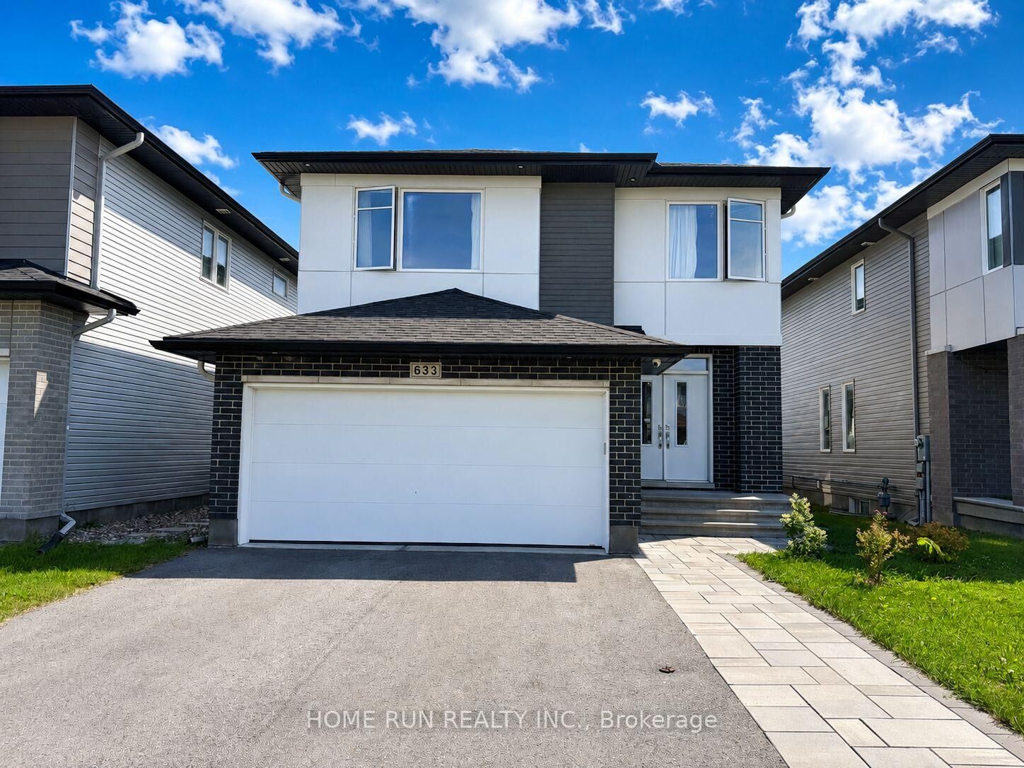 Property Photo: 633 Rouncey Road ON K2V 0P4
