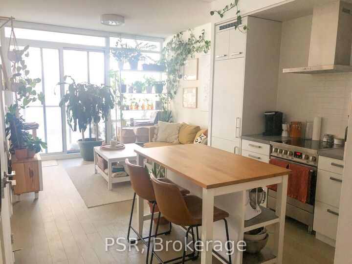Property Photo:  455 Front Street S706  ON M5A 1G9 