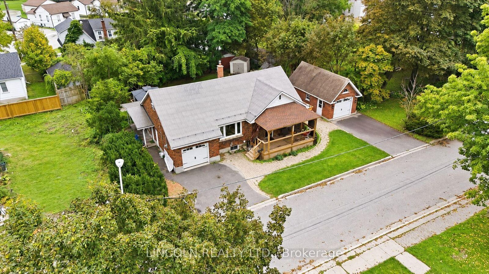 Property Photo: 3 Brown Street ON L1C 2P7
