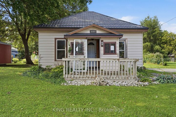 Property Photo:  494 Isaac Street  ON N0H 2T0 