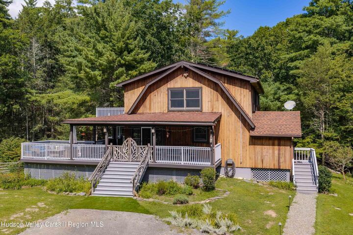 Property Photo: 1748 Glasco NY 12498