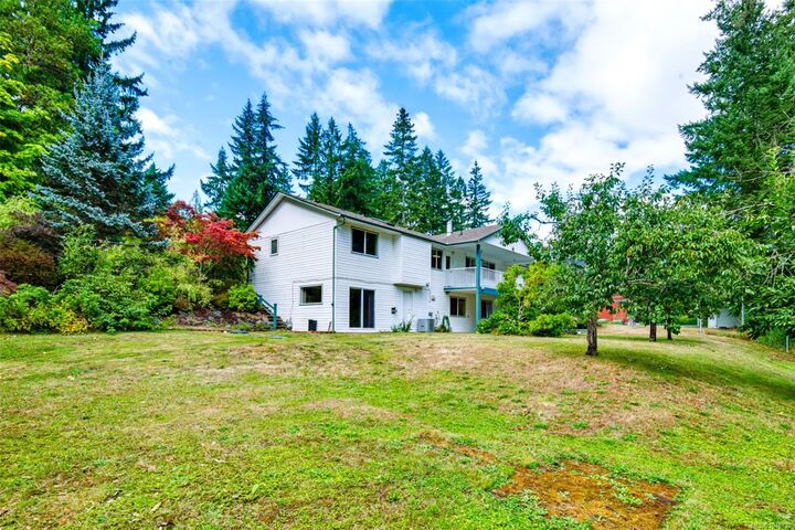 Property Photo:  4269 Wellington Ave  BC V9Y 7L4 