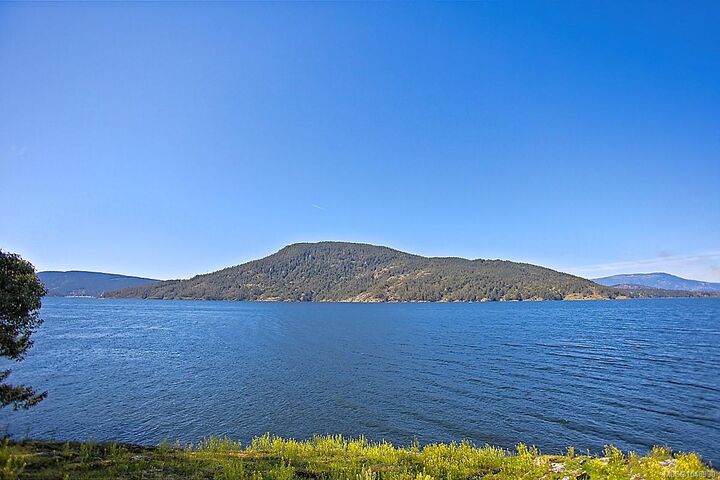 Property Photo:  206 Narrows West Rd  BC V8K 0A3 