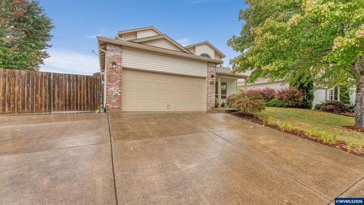 Property Photo: 18283 Davis St OR 97055