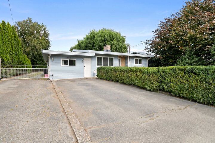 Property Photo:  41965 Yarrow Central Road  BC V2R 5E7 
