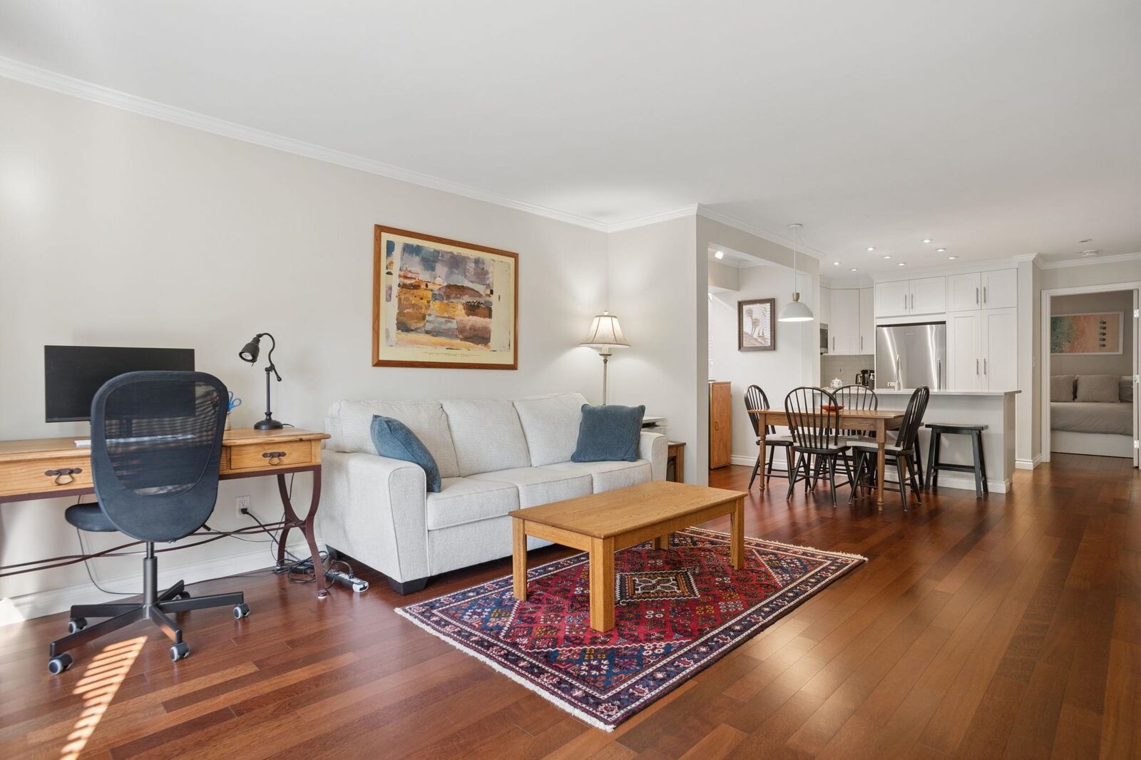 Property Photo:  886 Broughton Street 3  BC V6G 2A2 