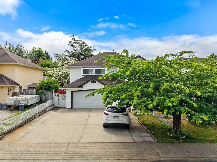 Property Photo:  33726 Best Avenue  BC V2V 6Z9 