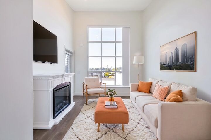 Property Photo:  30515 Cardinal Avenue 413  BC V2T 0A8 