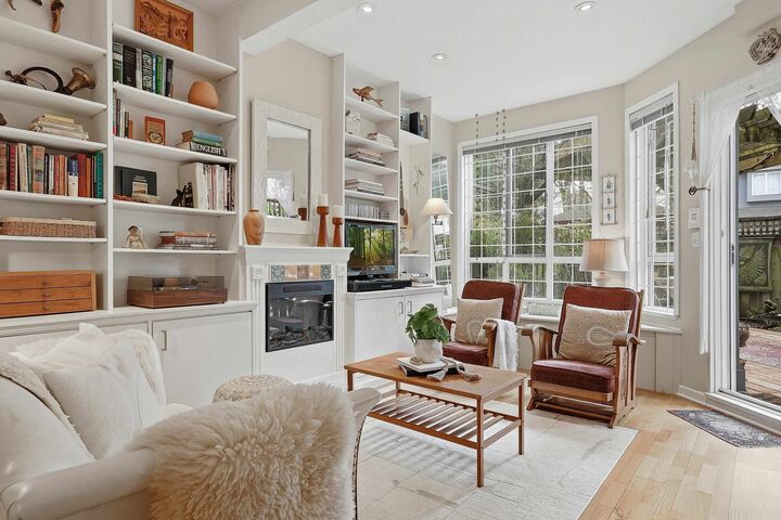 Property Photo:  3440 W Broadway 123  BC V6R 4R2 