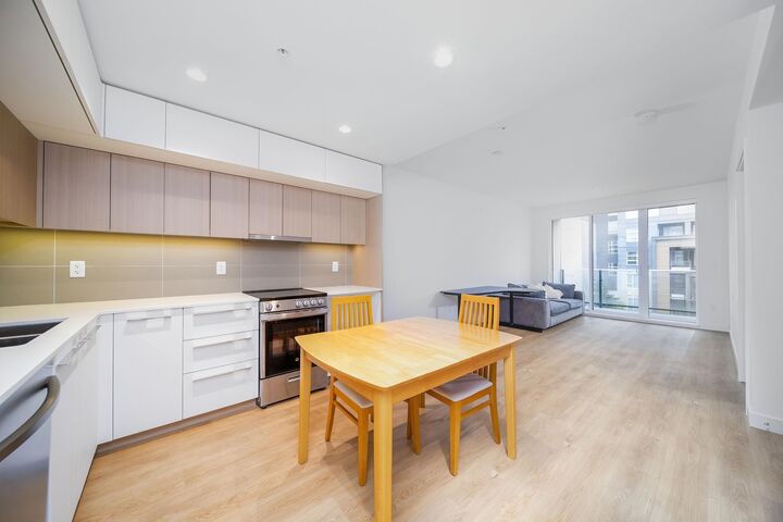 Property Photo:  9888 University Crescent 412  BC V5A 0G4 