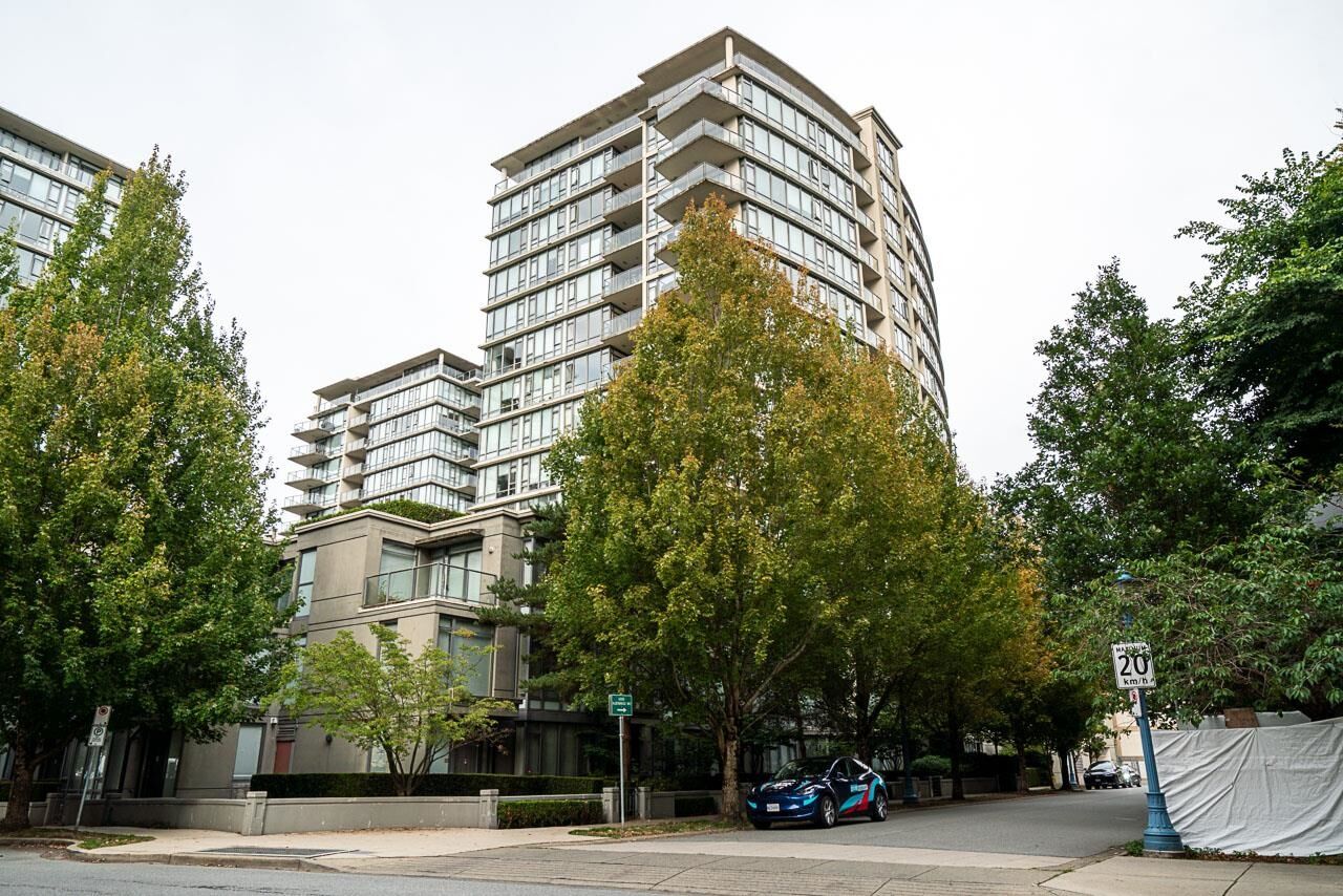 Property Photo:  6888 Alderbridge Way 1007  BC V6X 0A7 