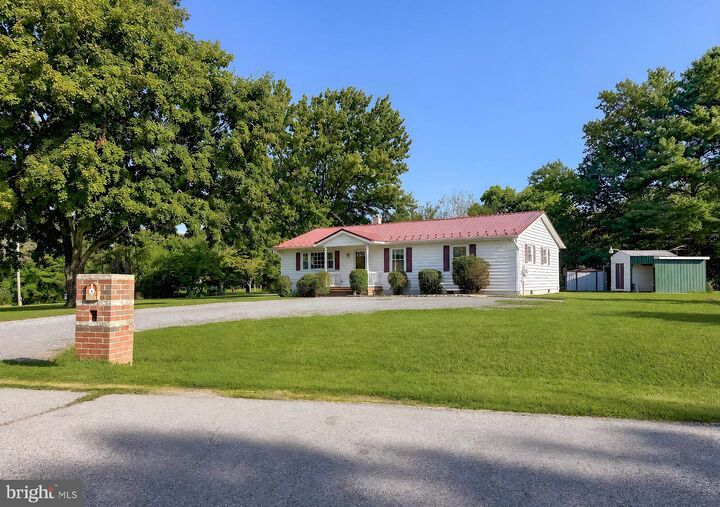 Property Photo: 45950 Bates Road MD 20634