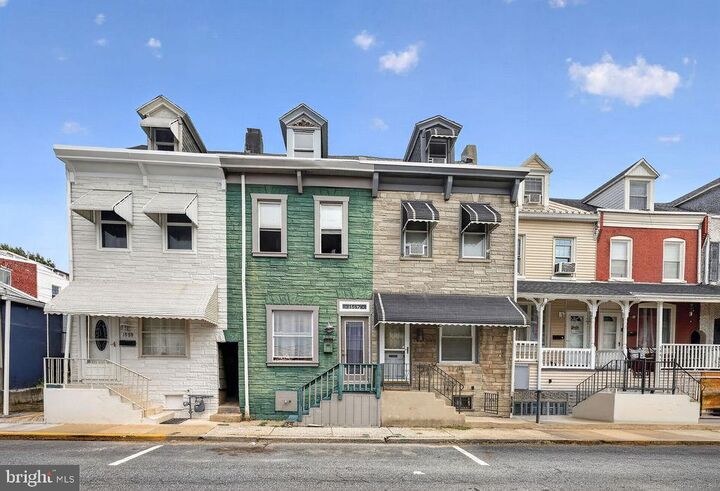 Property Photo: 1557 Moss Street PA 19604