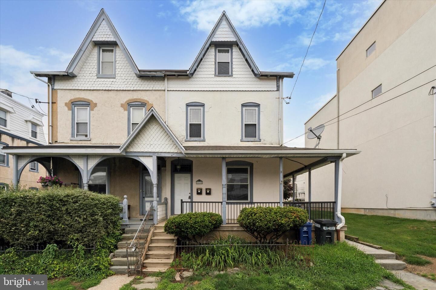 Property Photo:  448 Roxborough Avenue 1  PA 19128 