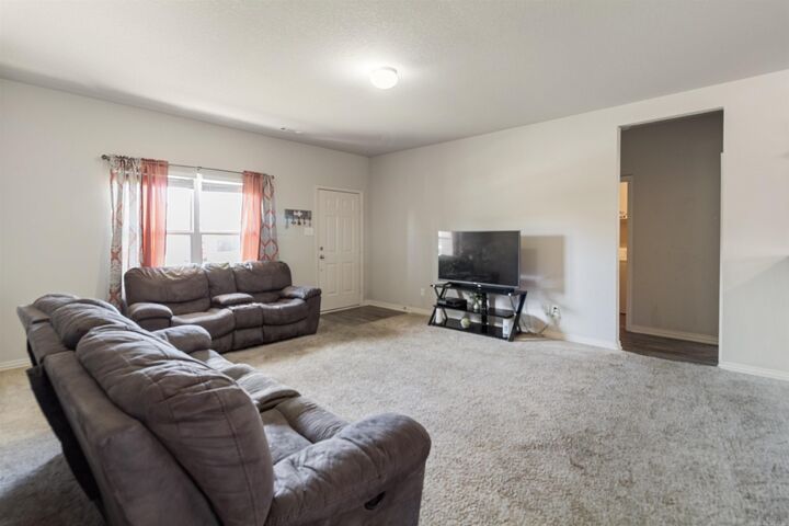 Property Photo:  2010 Matthews Meadows Lane  AR 72032 
