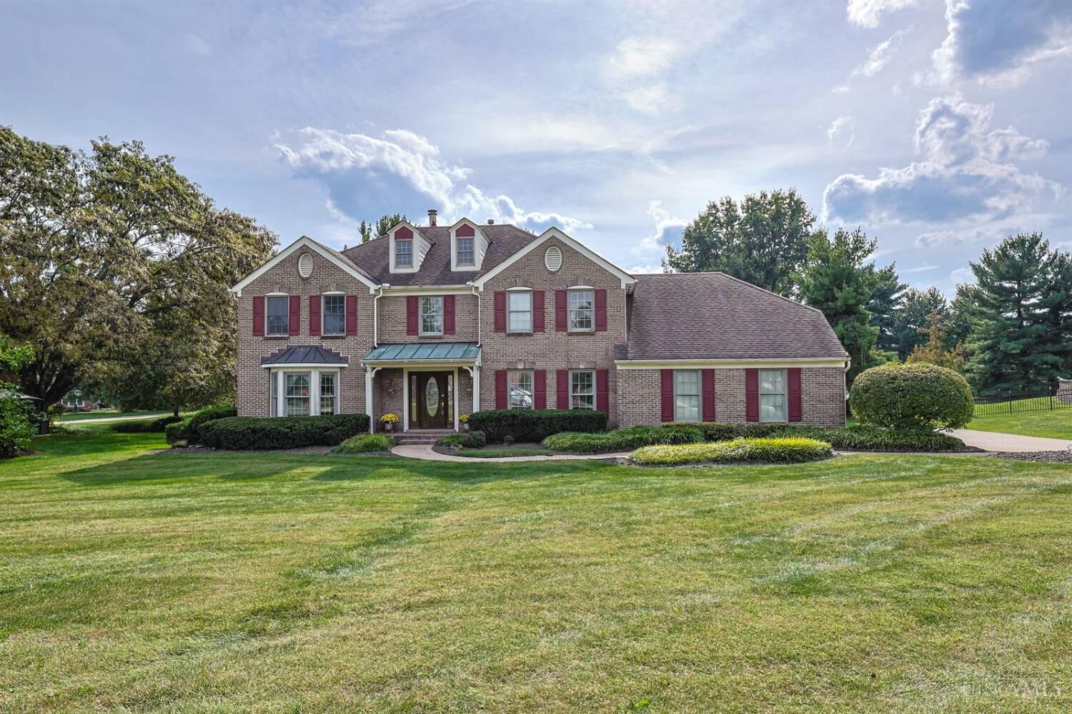 Property Photo: 11715 Kemperwoods Drive OH 45249