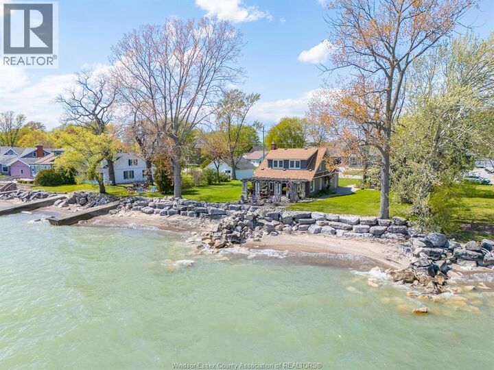 Property Photo: 1465 Heritage Road ON N9Y 2E6