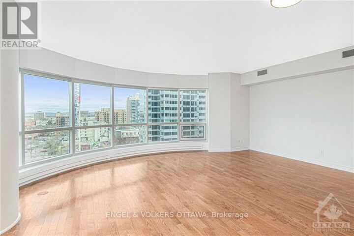 Property Photo:  200 Rideau Street 904  ON K1N 5Y1 