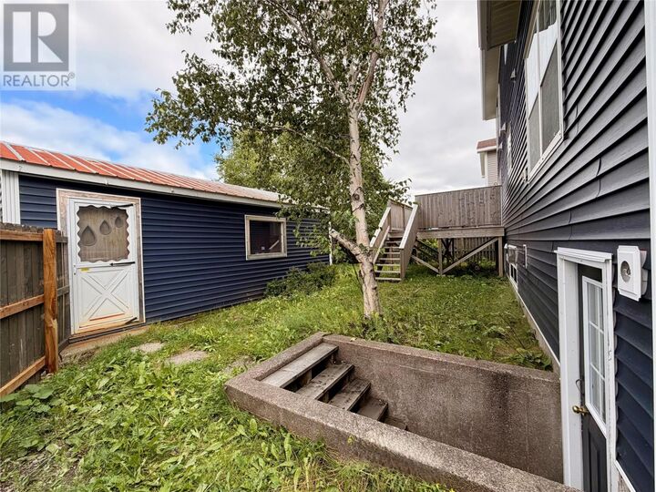 Property Photo:  3 Swan Avenue  NL A5A 1Y1 