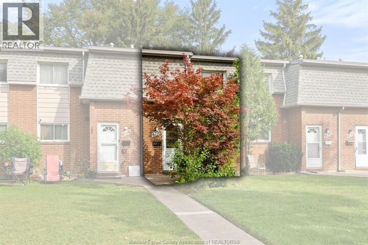 Property Photo: 6728 Rose-Ville Garden Drive 15 ON N8T 1J2
