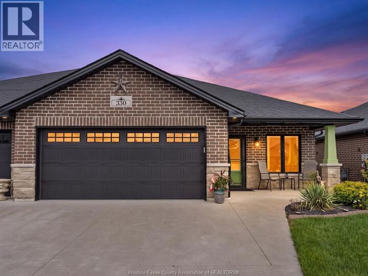 Property Photo:  330 Ironside Street  ON N9V 0G4 