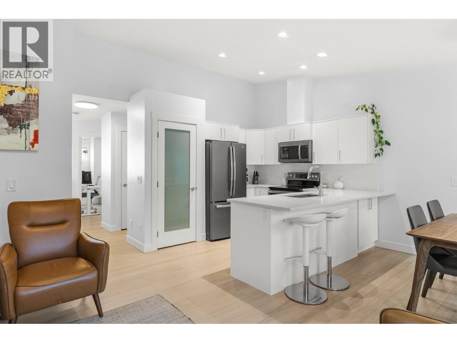 Property Photo: 225 Glen Park Drive 20 BC V1V 2X5