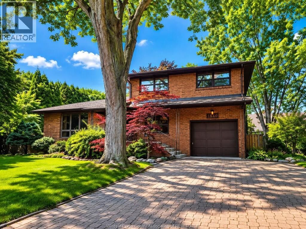 Property Photo: 1840 Omira Street ON N9H 1R2