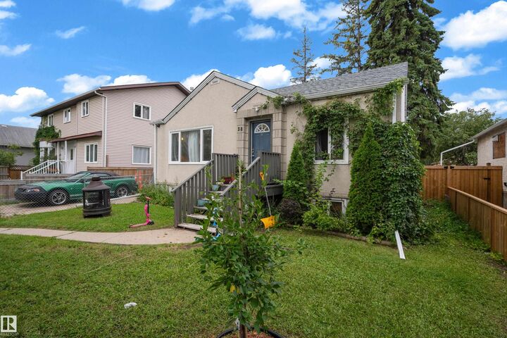 Property Photo:  12938 123 St NW  AB T5L 0J5 