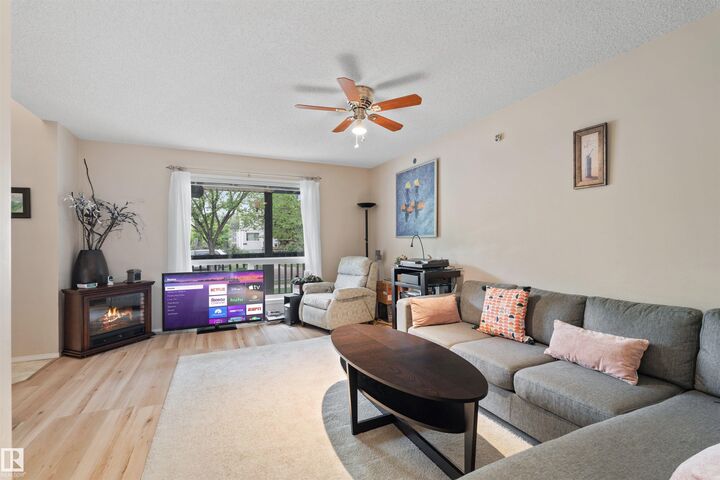 Property Photo:  10909 106 Street NW  AB T5H 4M7 