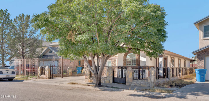 Property Photo: 10488 Ethyl Hart Street TX 79927
