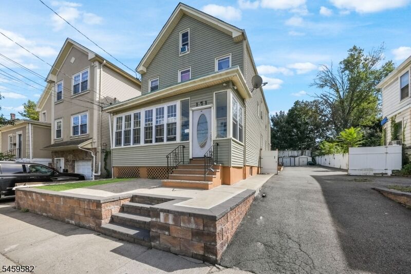 Property Photo: 171 Burgess Pl NJ 07055