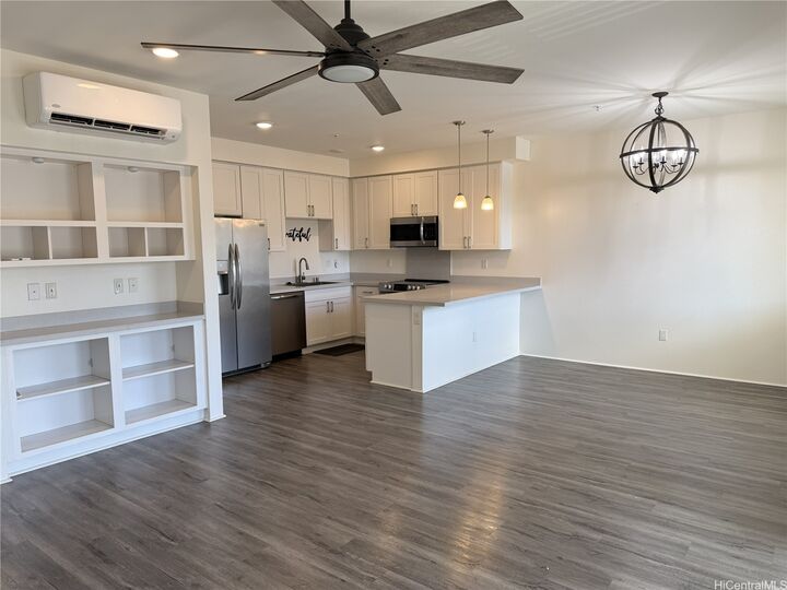 Property Photo: 91-3633 Kauluakoko Street 710 HI 96706