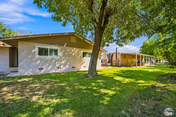 Property Photo: 1844 E Underwood Rd CA 92250