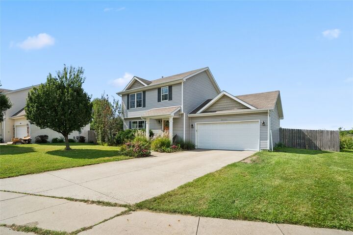 Property Photo:  5814 NW 106th Street  IA 50131 