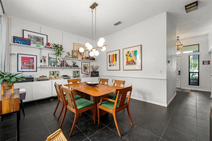 Property Photo:  908 SW 82nd Terrace  FL 32607 