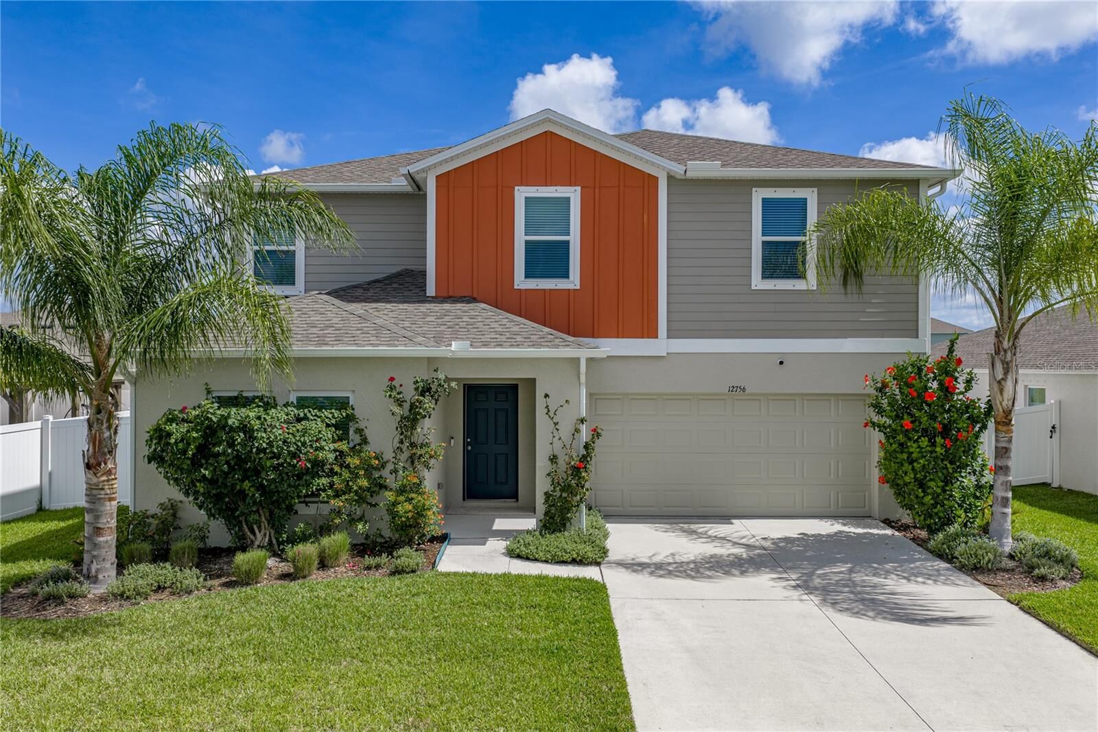 Property Photo:  12756 Tannencrest Drive  FL 33579 