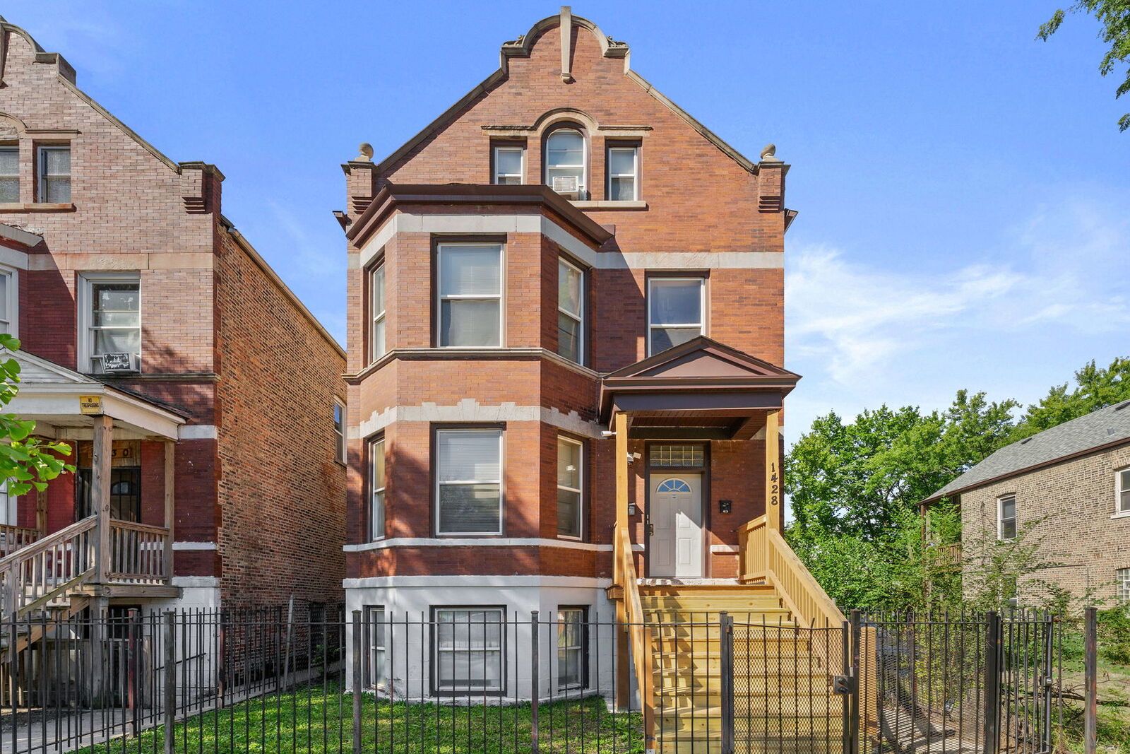 Property Photo:  1428 S Keeler Avenue  IL 60623 
