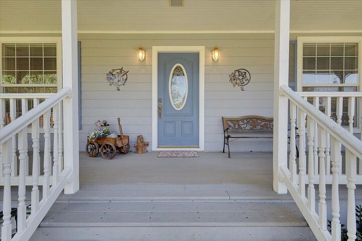 Property Photo: 9844 Texas Hill Road CA 95962