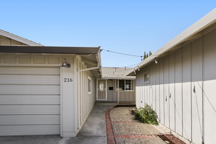 Property Photo: 216 San Luis Street CA 95695