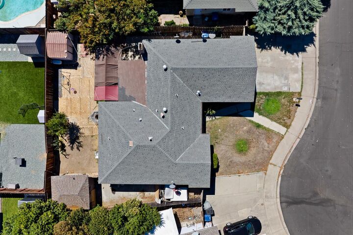 Property Photo:  1900 Milpas Lane  CA 95355 