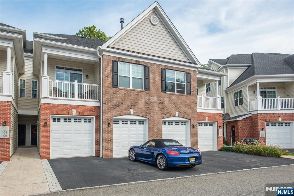 Property Photo: 106 Autumn Court NJ 07424