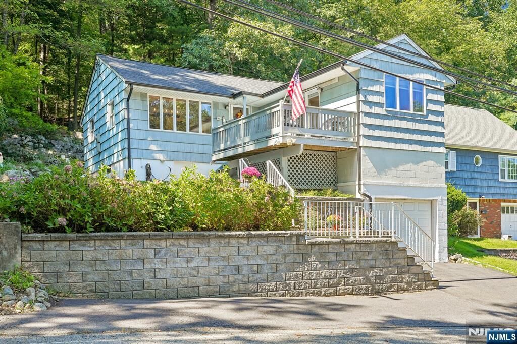 Property Photo: 122 Skyline Lake Drive NJ 07456